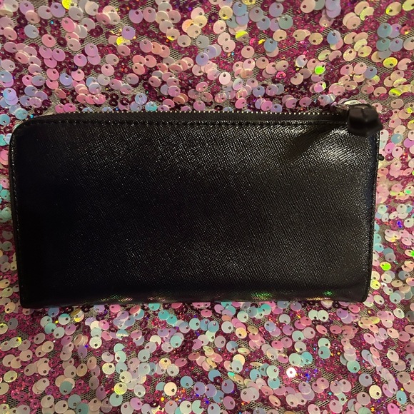 Badgley Mischa Saffiano Wallet - Picture 2 of 9